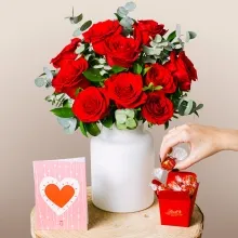 Roses Rouges Timeless Love